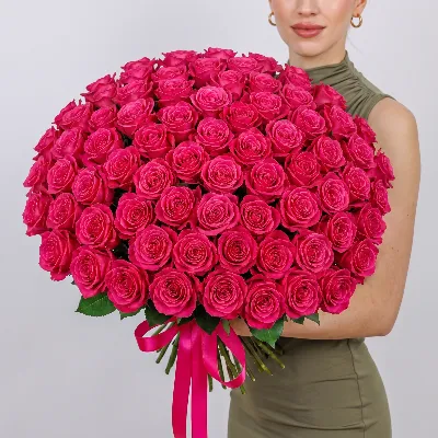 Букет из 101 малиновой розы "Ария"