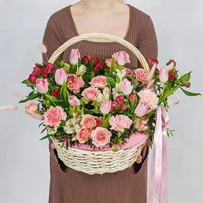 Корзина "Девушка из песни"