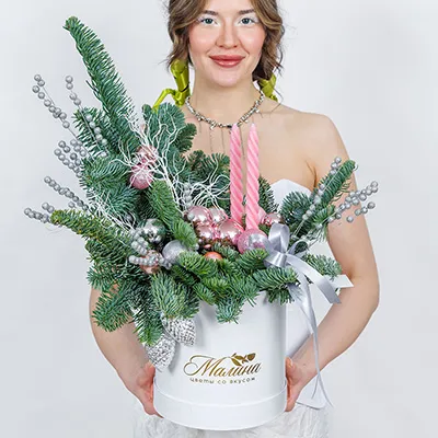 Шляпная коробка "Романтичные встречи"