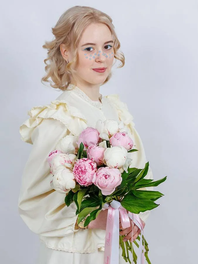 Букет "11 пионов"