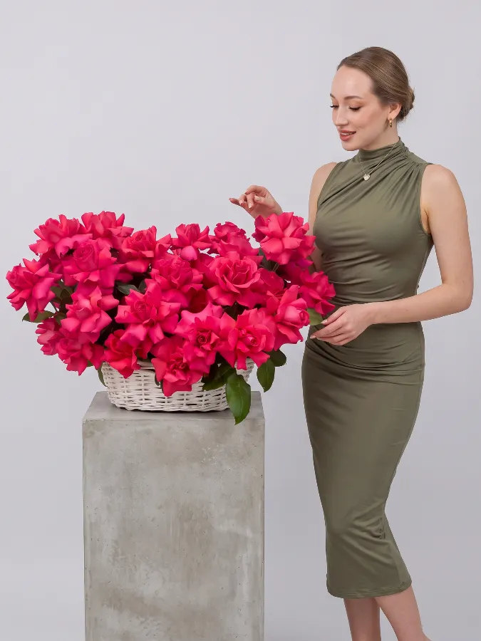 Корзина "Рук твоих сладкий плен"
